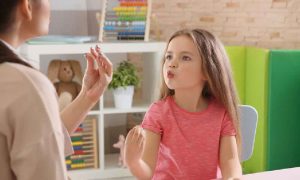 تلفظ اشتباه حروف و کلمات در کودکان